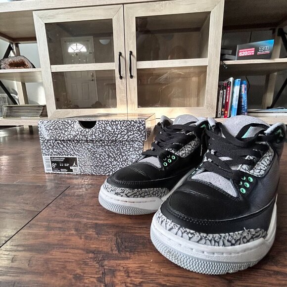 Nike, Men Air Jordan 3 Retro main image 3